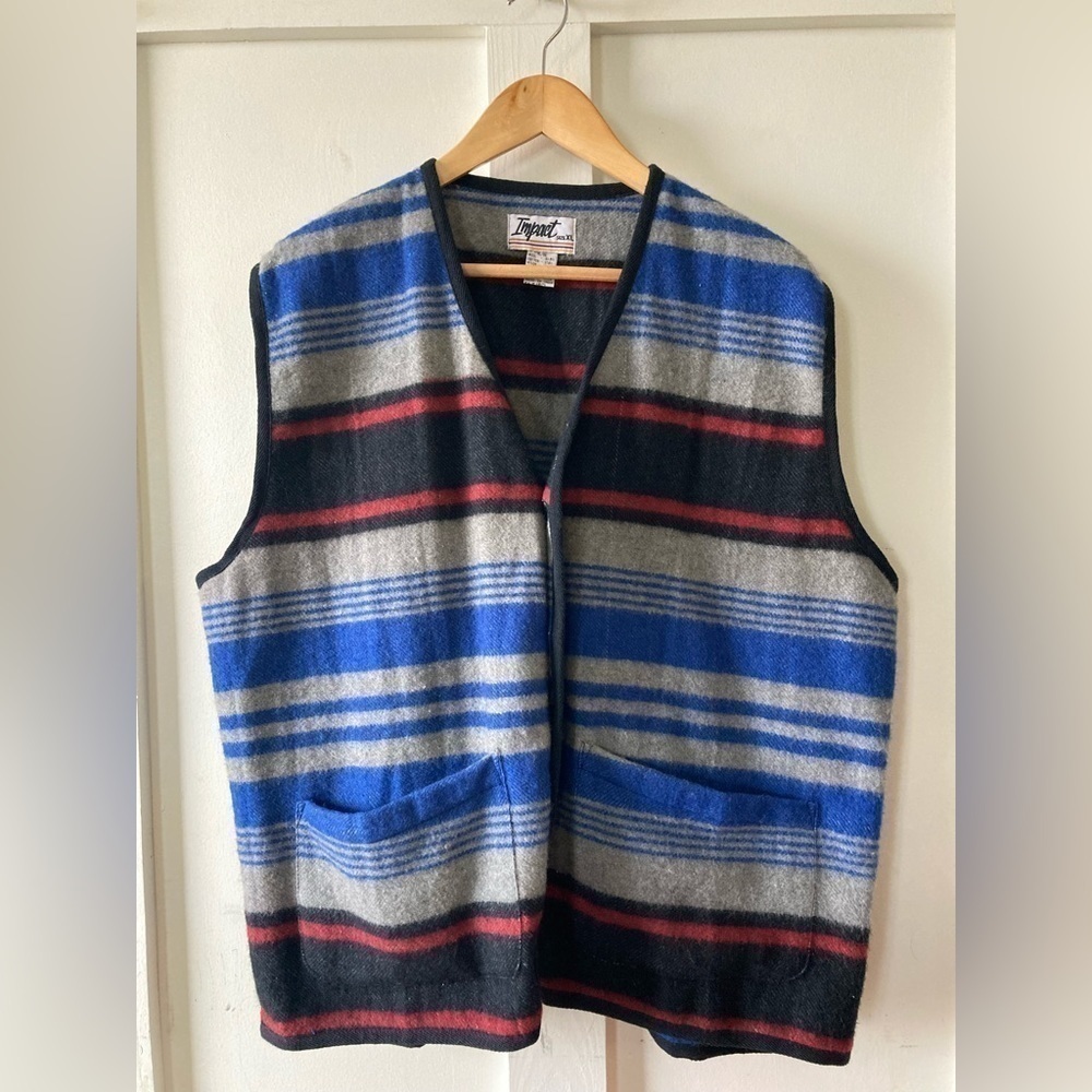 IMPACT wool blend vest XL striped